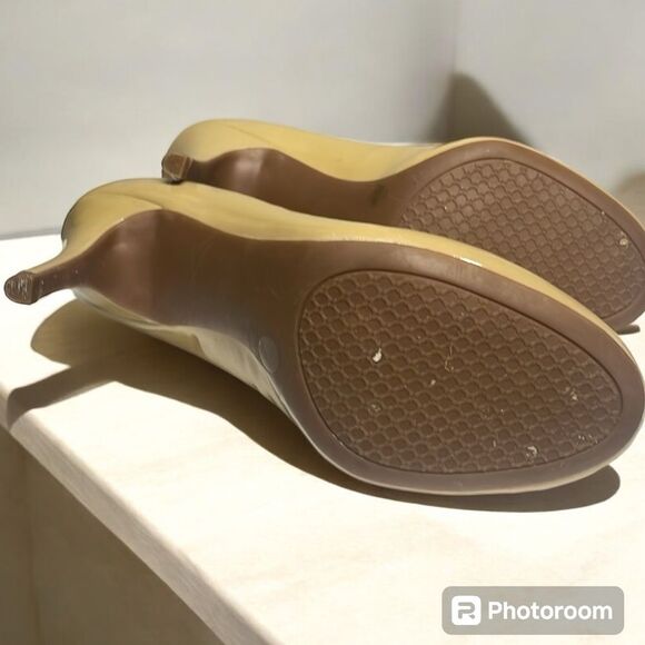 Jessica Simpson Womens Cream Heels, size 9 - Picture 3 of 5